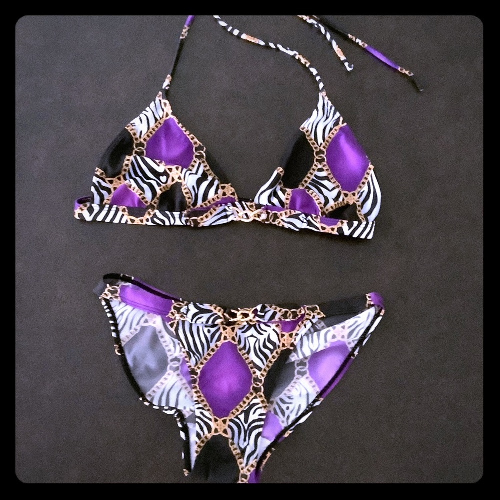 🆕 Purple Gold  w/ chains 2 piece Bikini gift